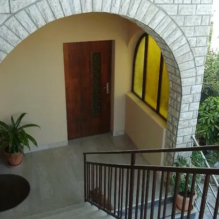 Apartment Mara *