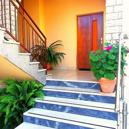 Mara Apartmán *